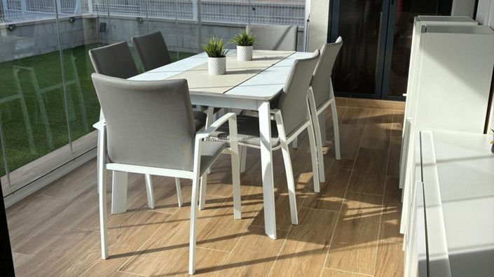 Image No.26-2 Bed Apartment for sale