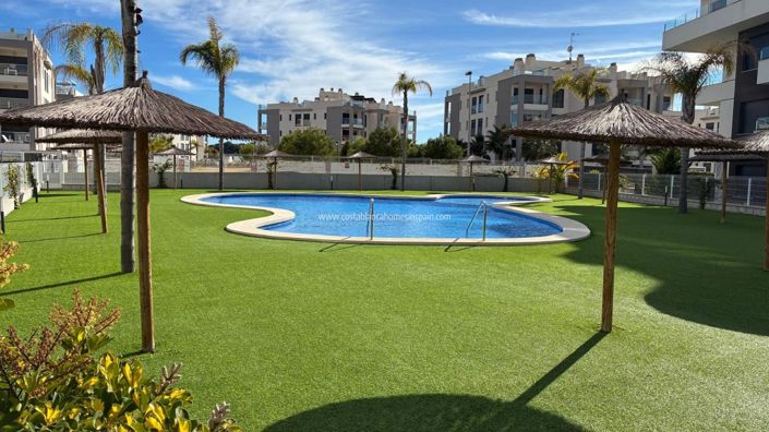 Image No.35-2 Bed Apartment for sale