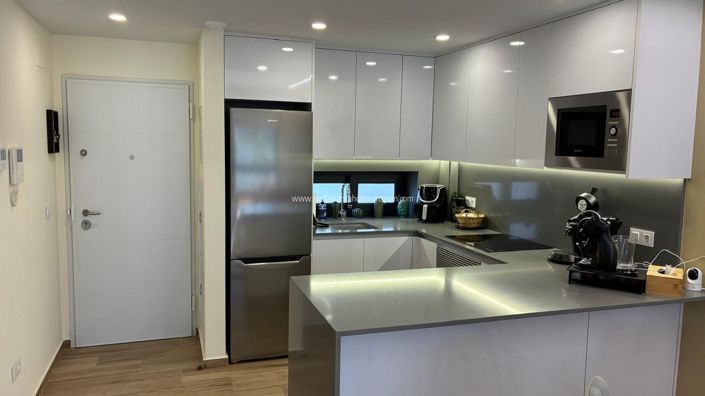 Image No.9-2 Bed Apartment for sale