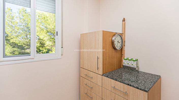 Image No.19-2 Bed Apartment for sale