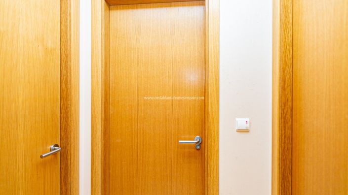 Image No.20-2 Bed Apartment for sale