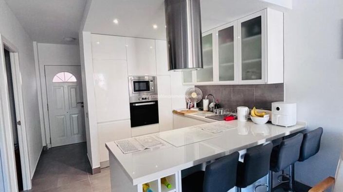 Image No.13-2 Bed Apartment for sale