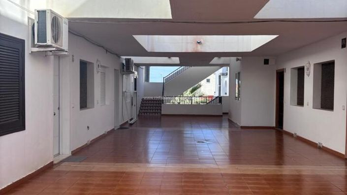 Image No.15-2 Bed Apartment for sale