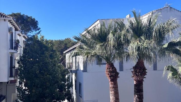 Image No.23-2 Bed Apartment for sale