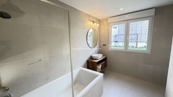 Image No.17-6 Bed Villa for sale