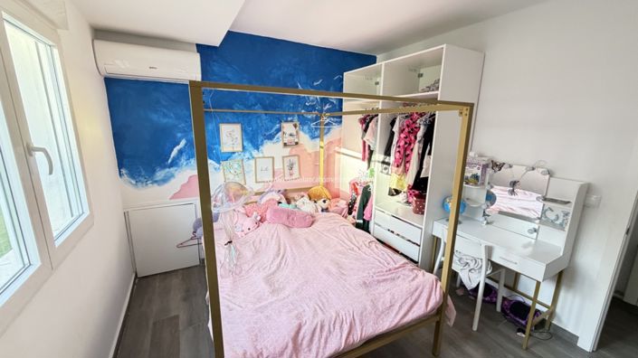 Image No.20-6 Bed Villa for sale