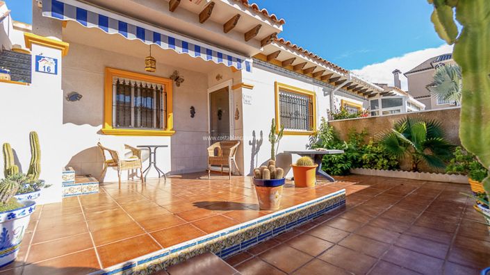 Image No.19-2 Bed Bungalow for sale