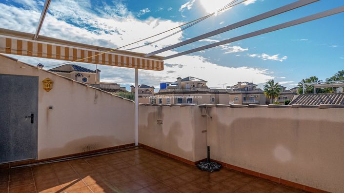 Image No.23-2 Bed Bungalow for sale