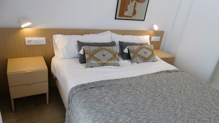 Image No.29-3 Bed Apartment for sale