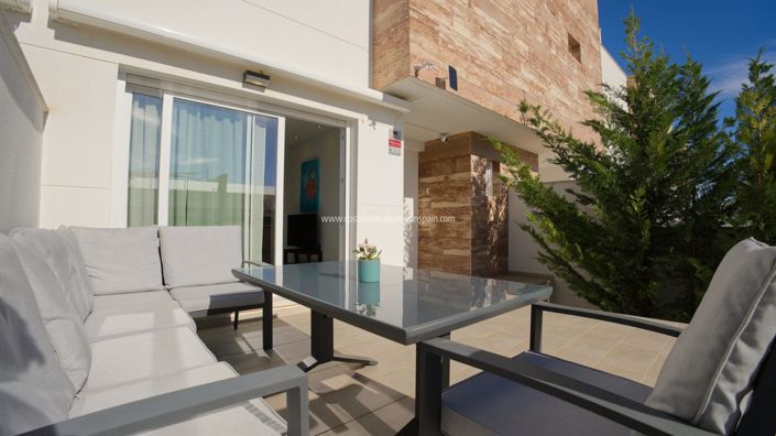 Image No.5-4 Bed Townhouse for sale