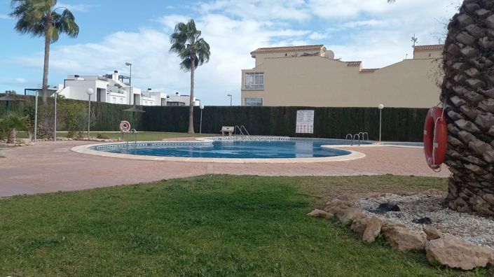 Image No.2-Appartement de 2 chambres à vendre à Punta Prima