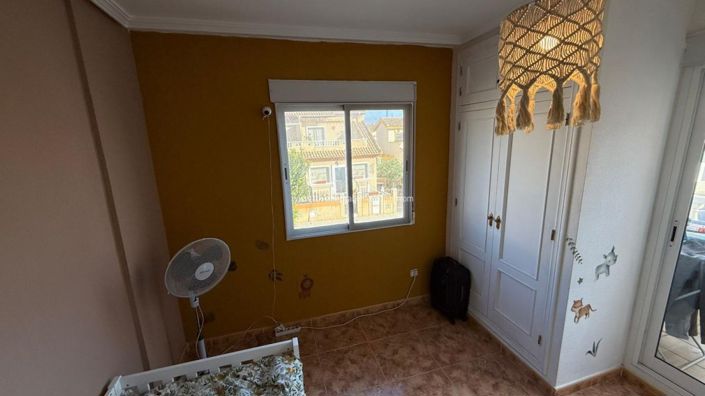 Image No.21-2 Bed Property for sale