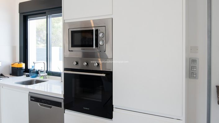 Image No.17-3 Bed Villa for sale