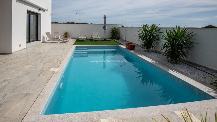 Image No.3-Villa de 2 chambres à vendre à Pinar de Campoverde