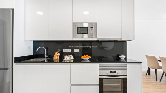 Image No.11-2 Bed Apartment for sale