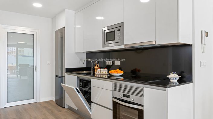 Image No.13-2 Bed Apartment for sale