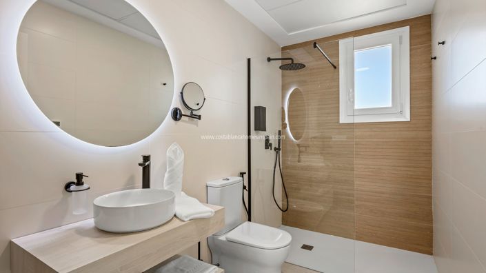 Image No.16-3 Bed Apartment for sale