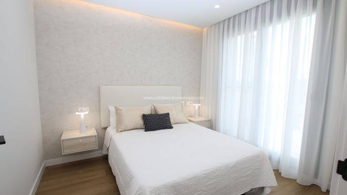 Image No.18-3 Bed Villa for sale