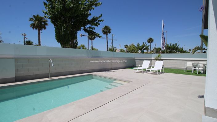 Image No.9-3 Bed Villa for sale