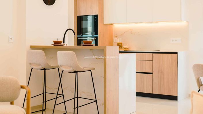 Image No.10-2 Bed Apartment for sale