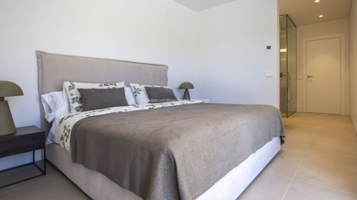 Image No.28-3 Bed Villa for sale