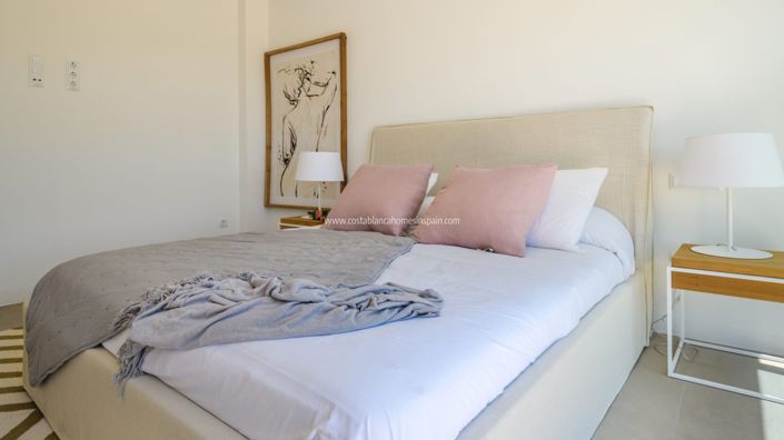 Image No.41-3 Bed Villa for sale