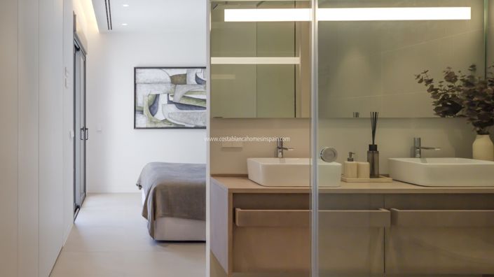 Image No.29-3 Bed Villa for sale