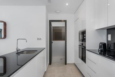 blq-3-2-c-website-12