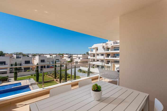 Image No.21-2 Bed Apartment for sale