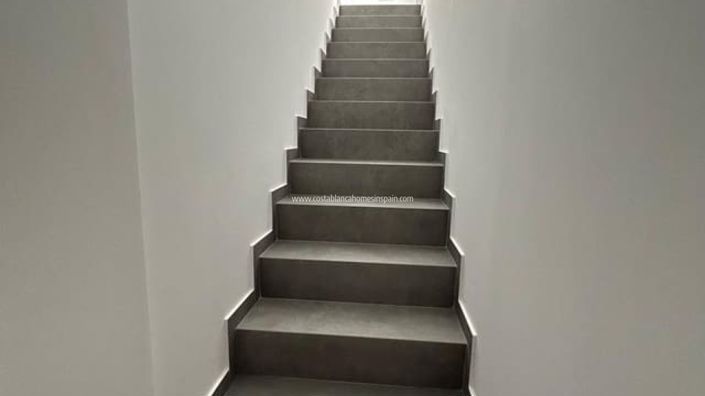 Image No.13-3 Bed Property for sale