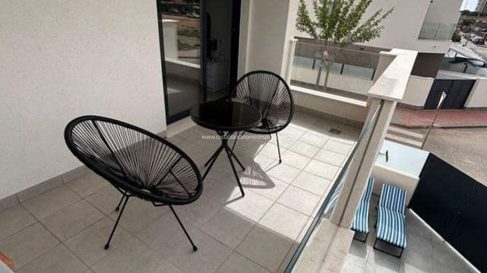 Image No.15-3 Bed Property for sale