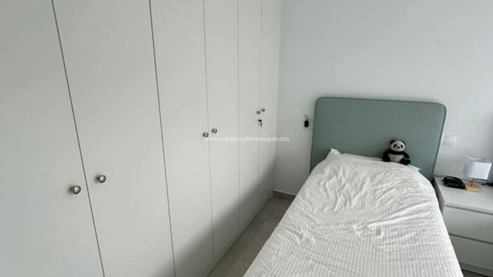 Image No.22-3 Bed Property for sale