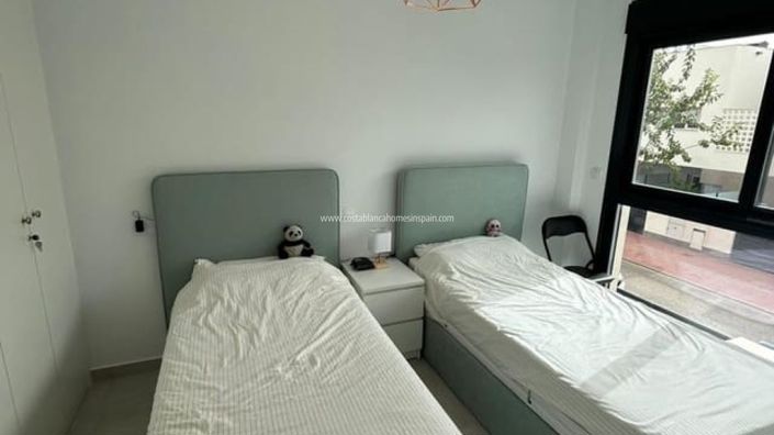 Image No.23-3 Bed Property for sale