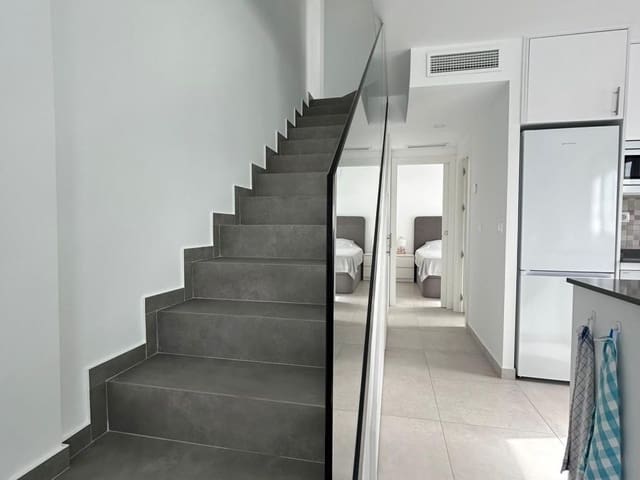 Image No.24-3 Bed Property for sale