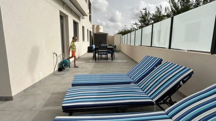 Image No.39-3 Bed Property for sale