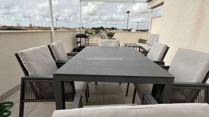 Image No.9-3 Bed Property for sale