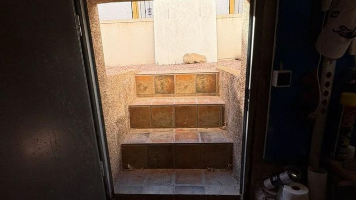 Image No.35-3 Bed Property for sale