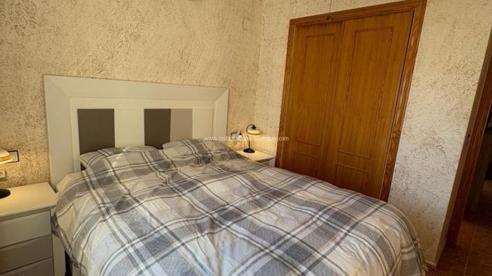 Image No.4-3 Bed Property for sale