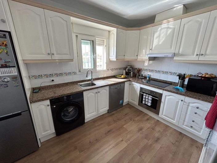 Image No.18-3 Bed Villa for sale