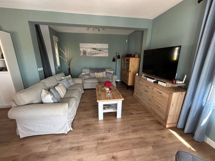 Image No.21-3 Bed Villa for sale