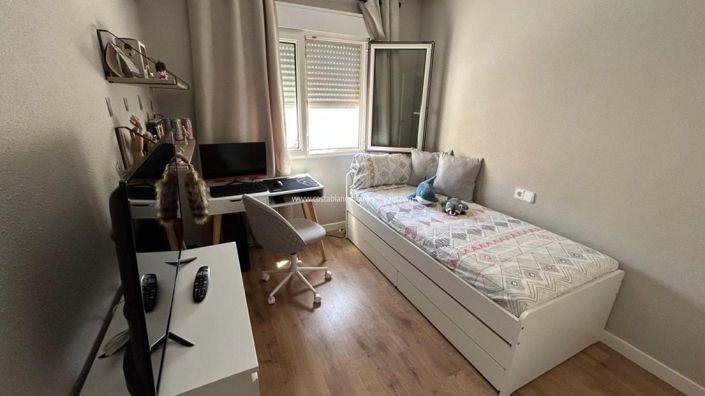 Image No.42-3 Bed Villa for sale