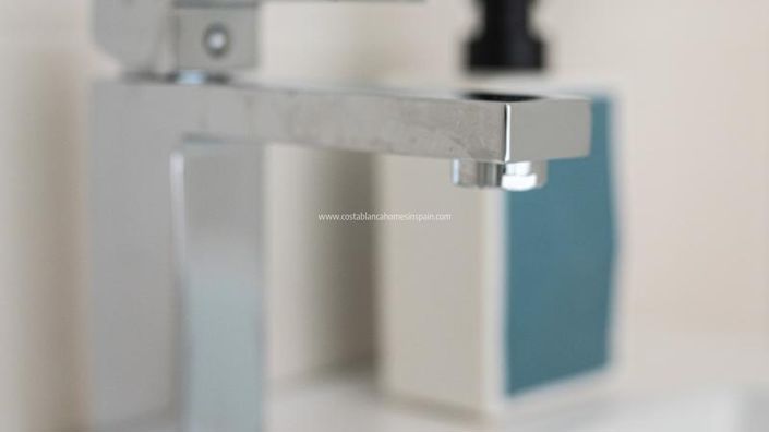 Image No.38-3 Bed Apartment for sale