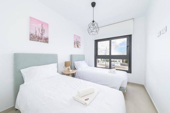 Image No.5-3 Bed Apartment for sale