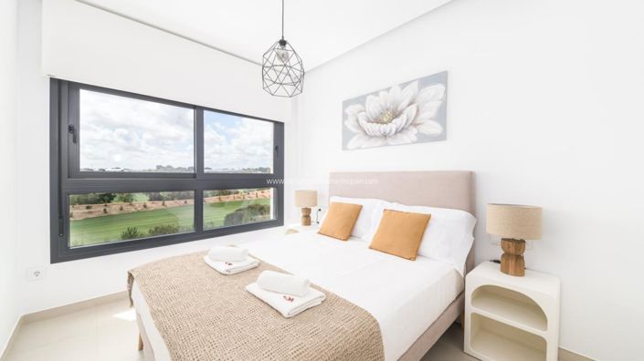 Image No.7-3 Bed Apartment for sale