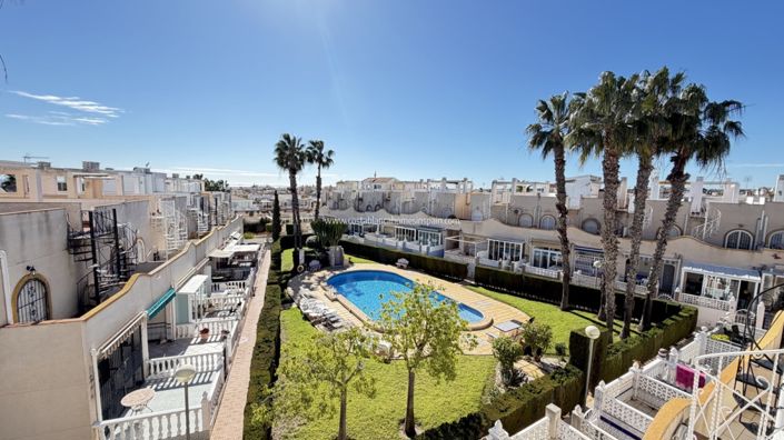 Image No.3-2 Bed Townhouse for sale