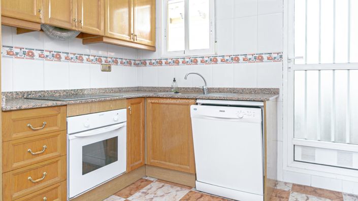 Image No.11-2 Bed Apartment for sale