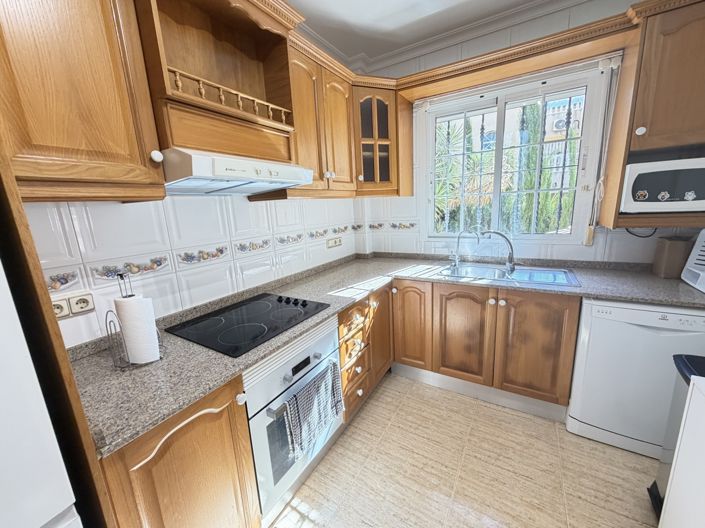 Image No.16-3 Bed Villa for sale