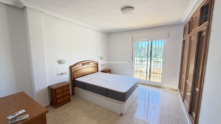 Image No.25-Villa de 3 chambres à vendre à Villamartin