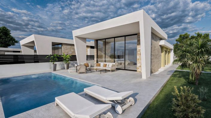 Image No.6-3 Bed Villa for sale