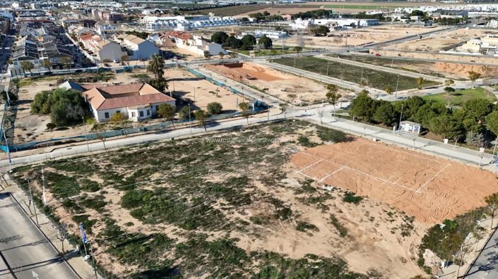 Image No.12-3 Bed Apartment for sale